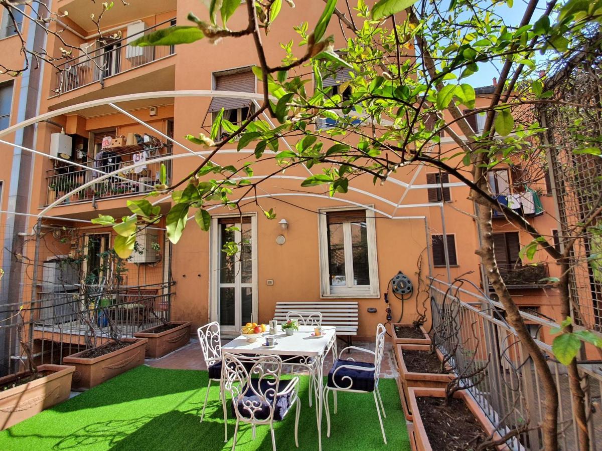 Alma Vacation Apartment In The Centre, Big Terrace Milan Extérieur photo